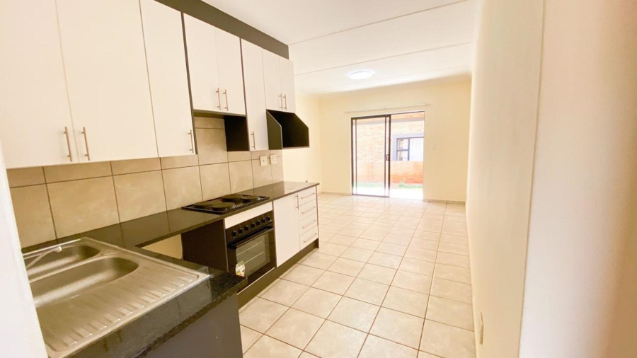 3 Bedroom Property for Sale in Cloverdene Gauteng