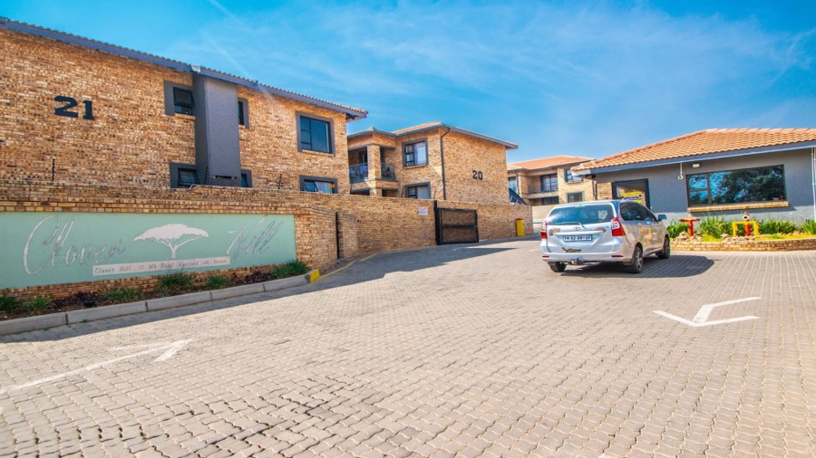 3 Bedroom Property for Sale in Cloverdene Gauteng