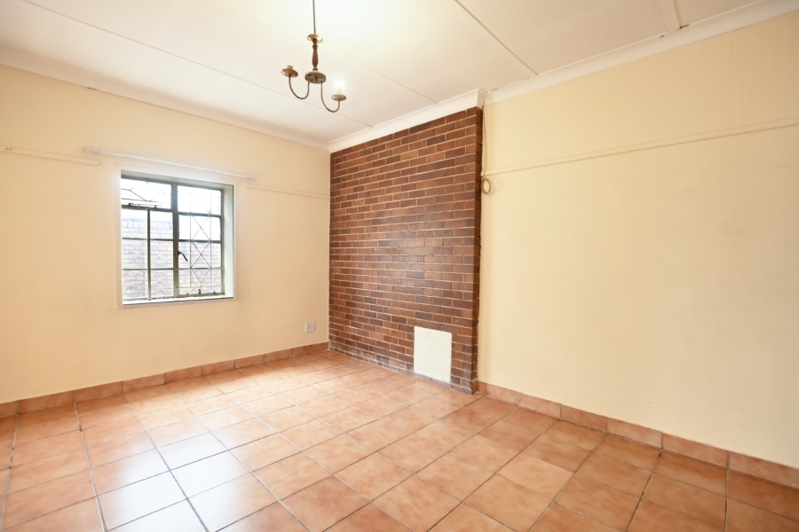 8 Bedroom Property for Sale in Moregloed Gauteng