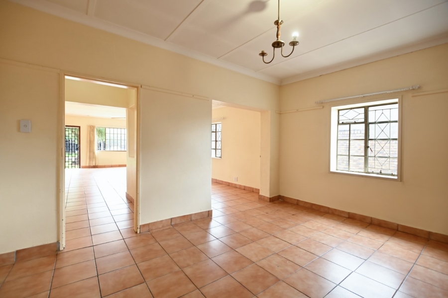 8 Bedroom Property for Sale in Moregloed Gauteng