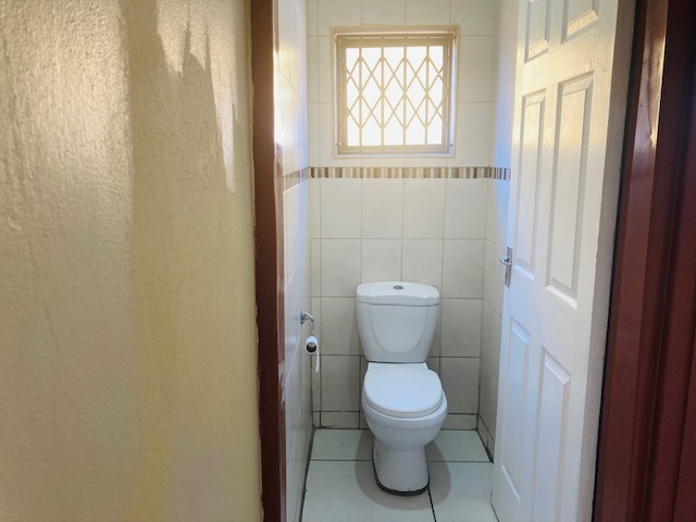 To Let 3 Bedroom Property for Rent in Krugersrus Gauteng