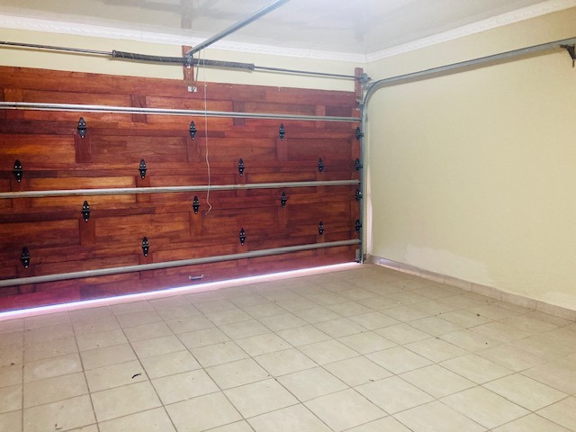 To Let 3 Bedroom Property for Rent in Krugersrus Gauteng