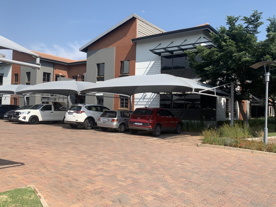 To Let commercial Property for Rent in Greenstone Hill Gauteng