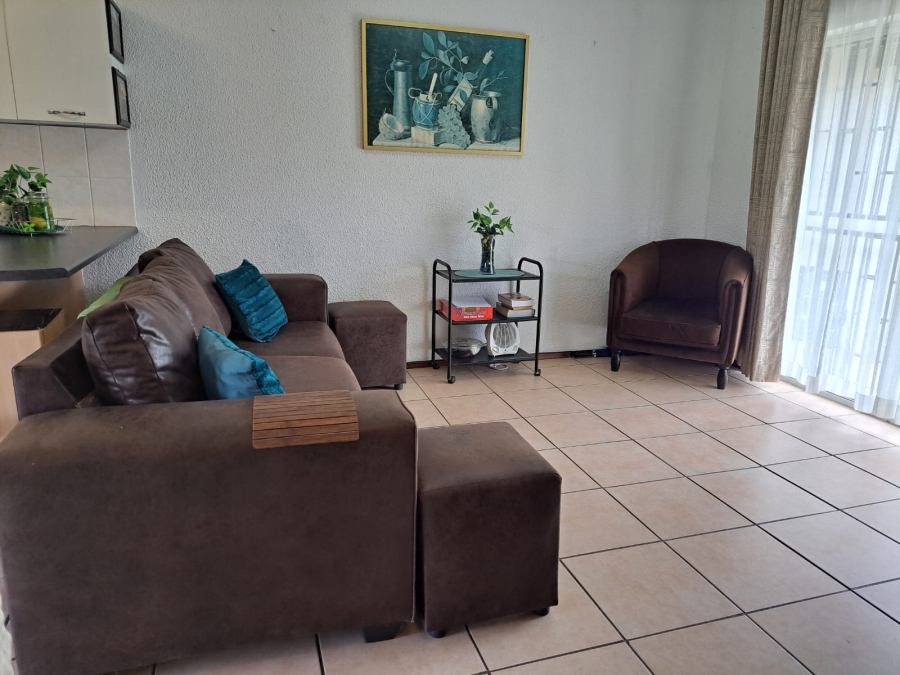 1 Bedroom Property for Sale in Willowbrook Gauteng