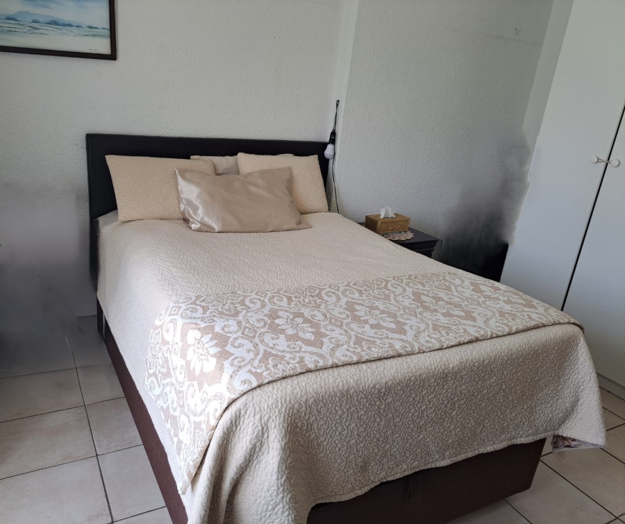 1 Bedroom Property for Sale in Willowbrook Gauteng