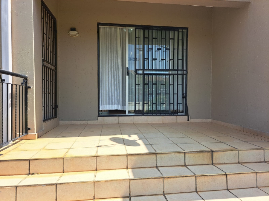 1 Bedroom Property for Sale in Willowbrook Gauteng