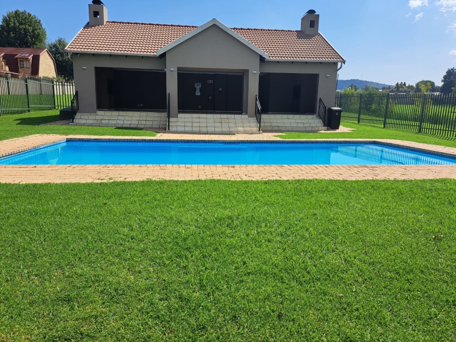 1 Bedroom Property for Sale in Willowbrook Gauteng