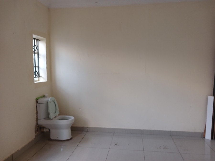 3 Bedroom Property for Sale in Roodepoort North Gauteng