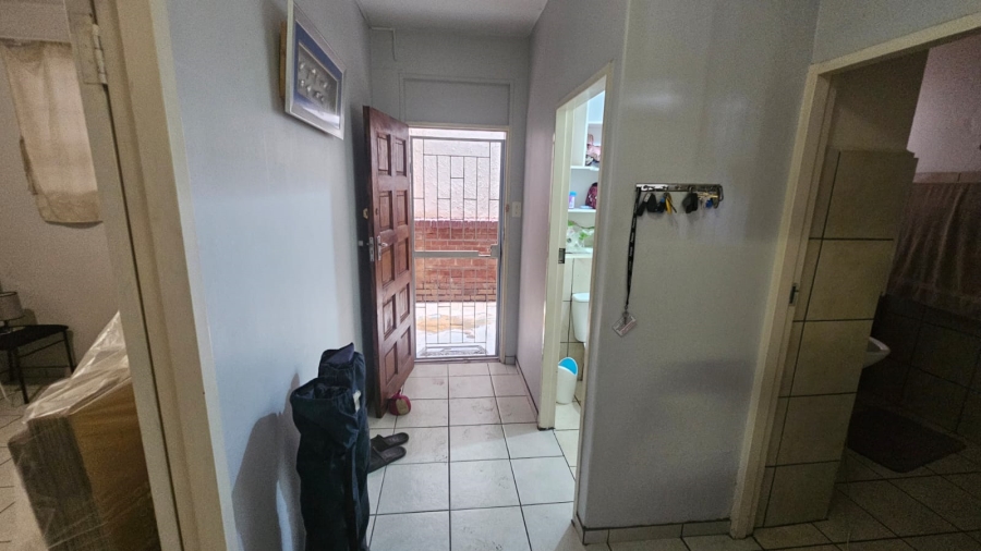 2 Bedroom Property for Sale in Villieria Gauteng