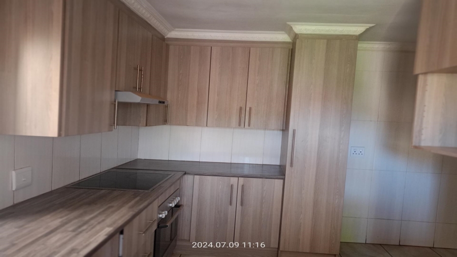 2 Bedroom Property for Sale in Daveyton Gauteng