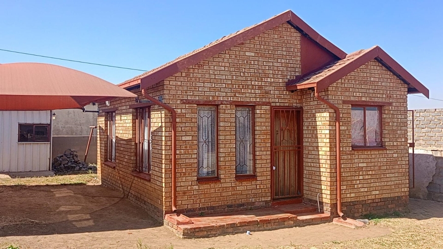 2 Bedroom Property for Sale in Cloverdene Gauteng