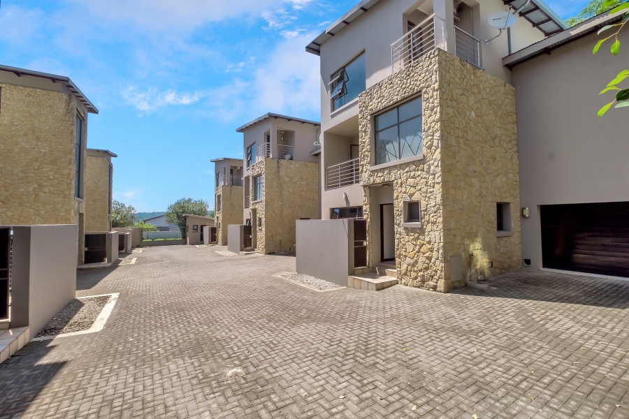 To Let 3 Bedroom Property for Rent in Edenburg Gauteng