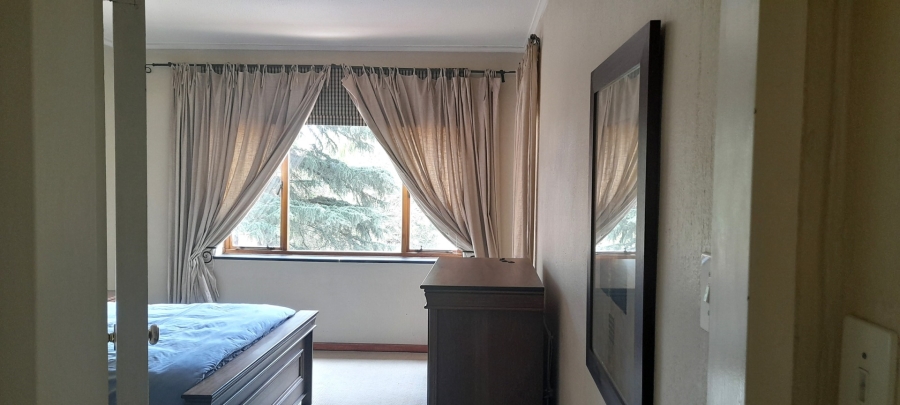 To Let 2 Bedroom Property for Rent in River Club Gauteng