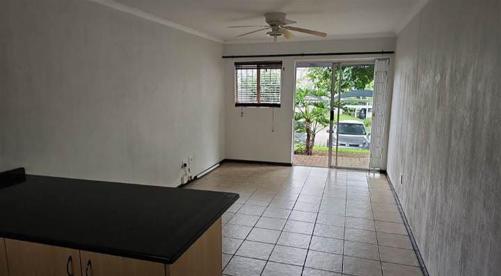 To Let 1 Bedroom Property for Rent in Greenstone Ridge Gauteng