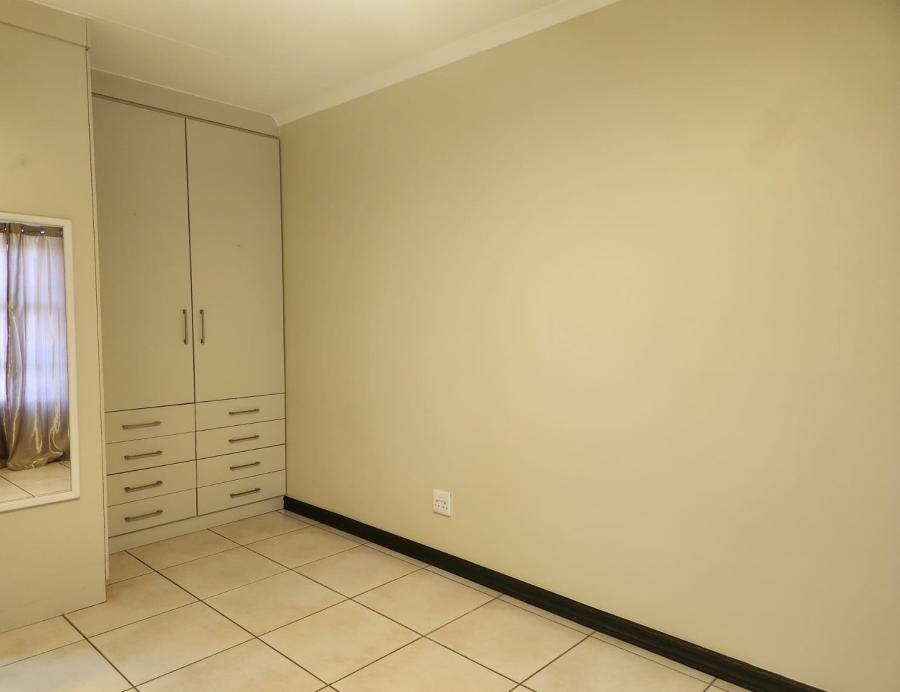 1 Bedroom Property for Sale in Montana Gauteng