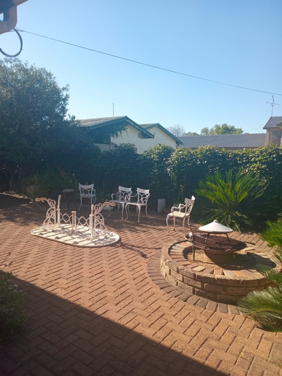 5 Bedroom Property for Sale in Vanderbijlpark SE 1 Gauteng