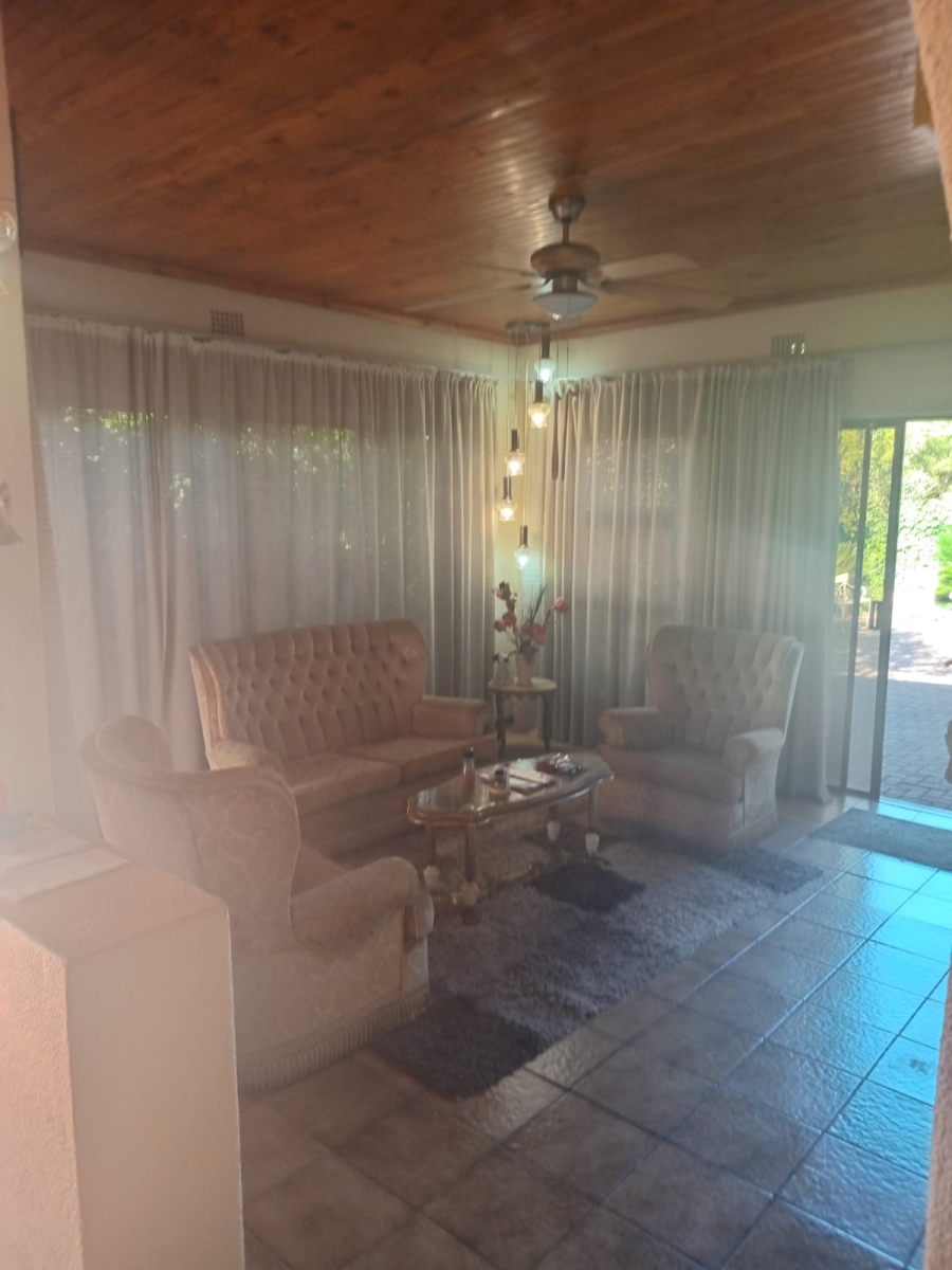 5 Bedroom Property for Sale in Vanderbijlpark SE 1 Gauteng