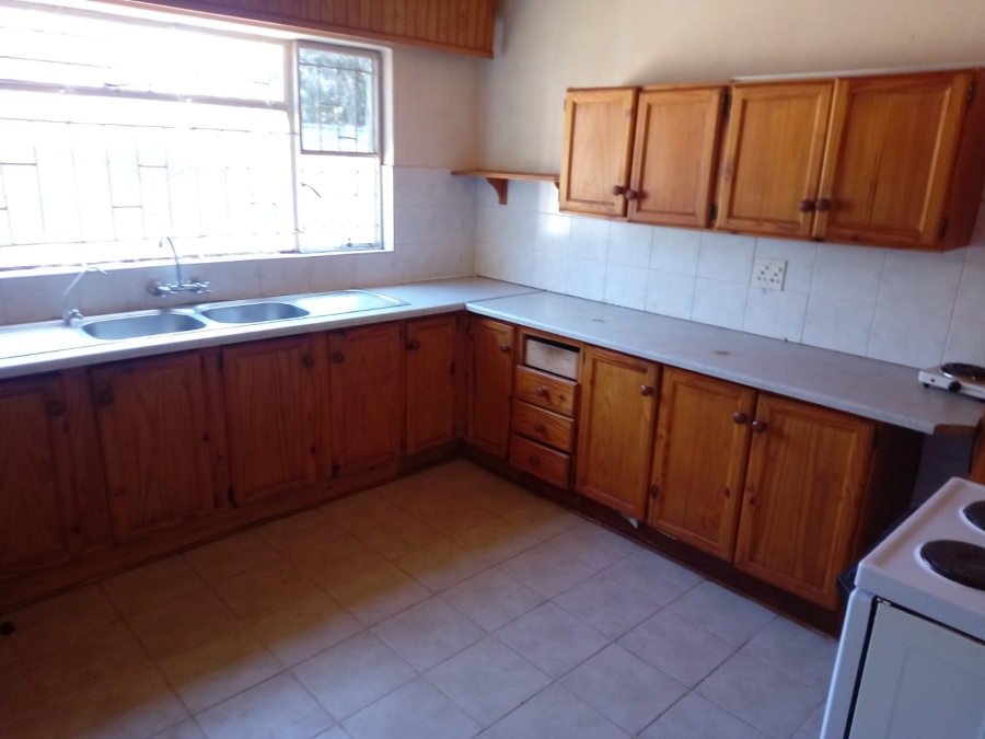 To Let 3 Bedroom Property for Rent in Impala Park Gauteng