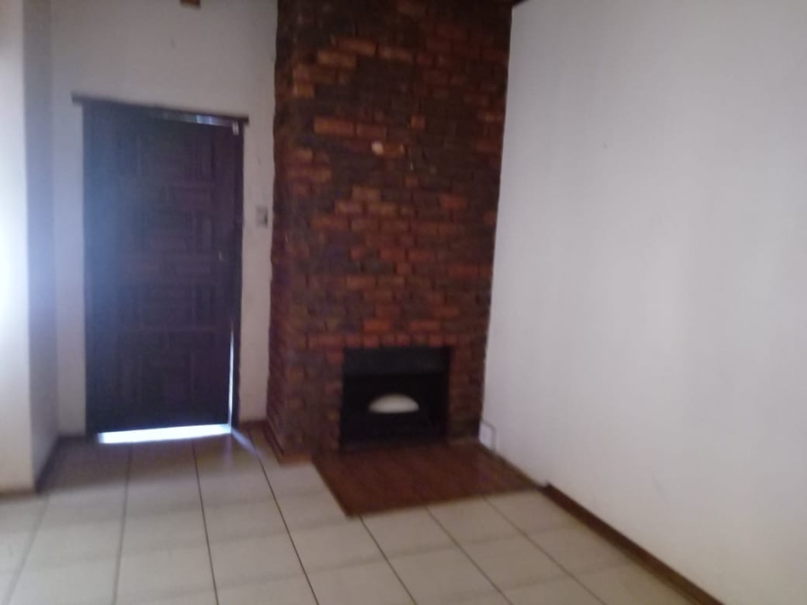 To Let 3 Bedroom Property for Rent in Impala Park Gauteng