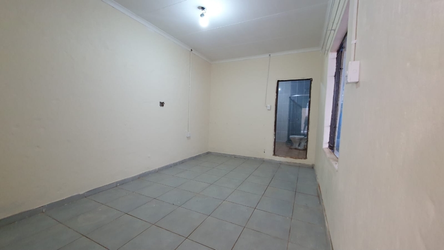 To Let 1 Bedroom Property for Rent in Impala Park Gauteng