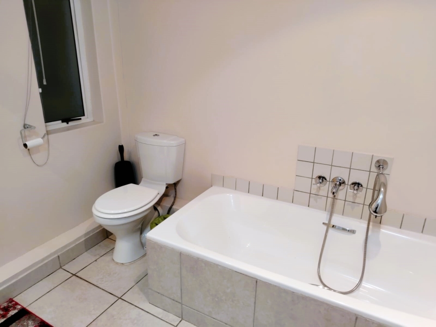 To Let 2 Bedroom Property for Rent in Morningside Ext 40 Gauteng