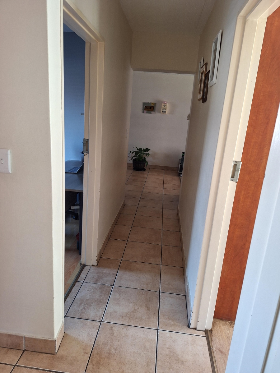 3 Bedroom Property for Sale in Castleview Gauteng