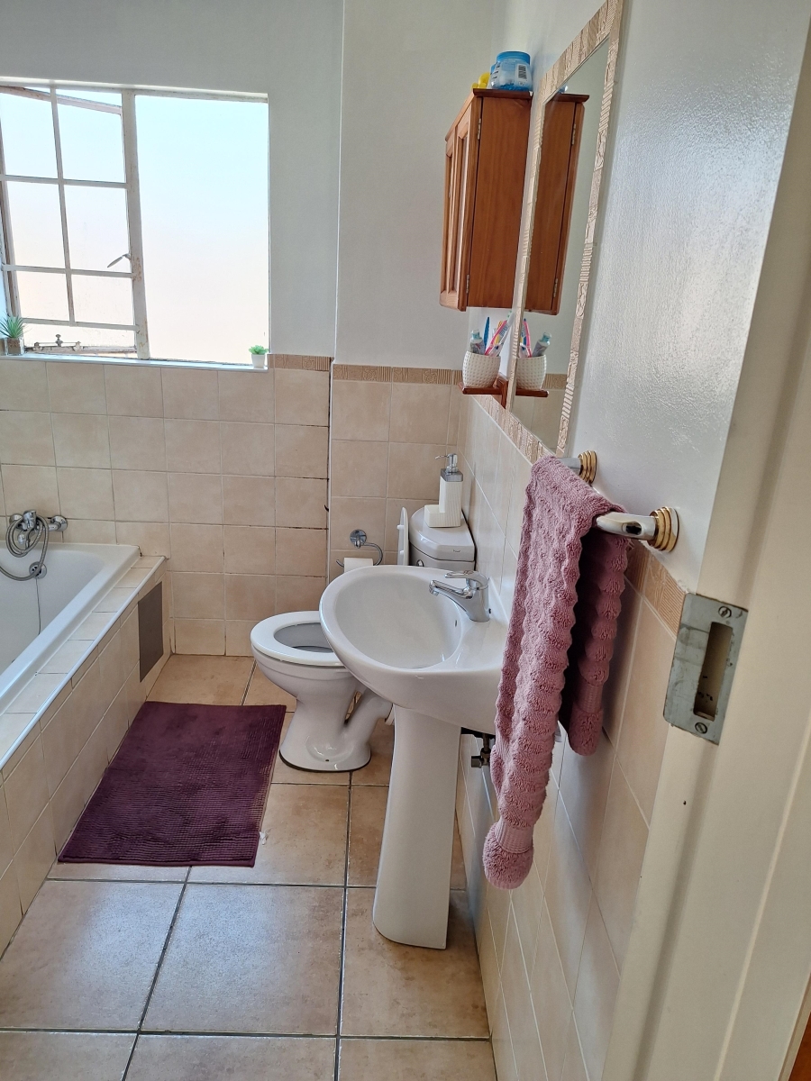 3 Bedroom Property for Sale in Castleview Gauteng