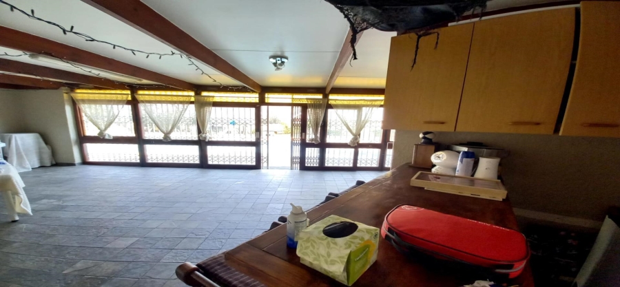 4 Bedroom Property for Sale in Farrarmere Gauteng