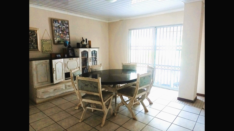 4 Bedroom Property for Sale in Northmead Gauteng