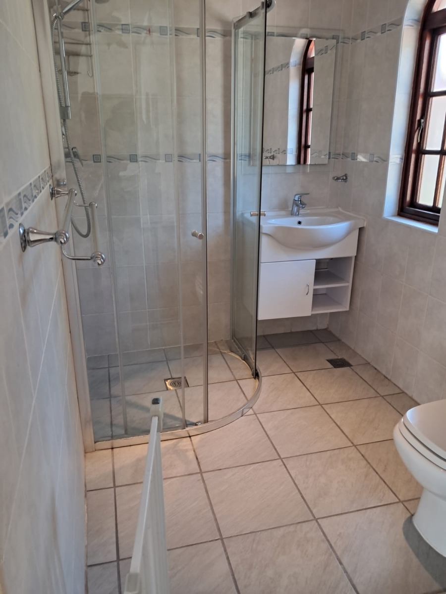 3 Bedroom Property for Sale in Brackenhurst Gauteng