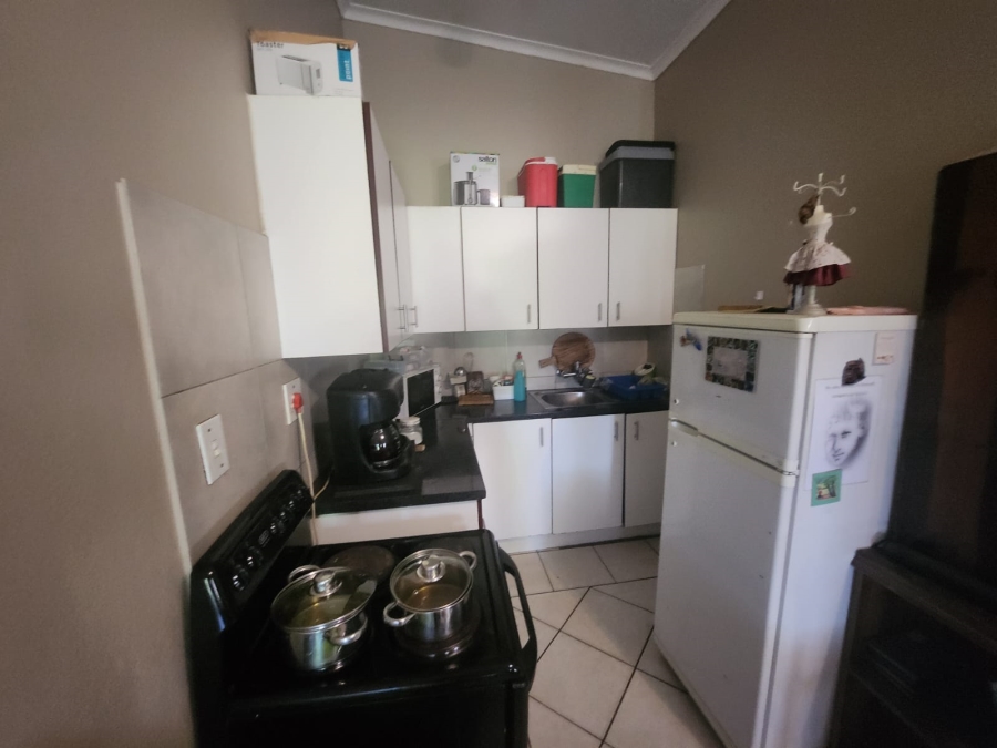 To Let 3 Bedroom Property for Rent in Elspark Gauteng