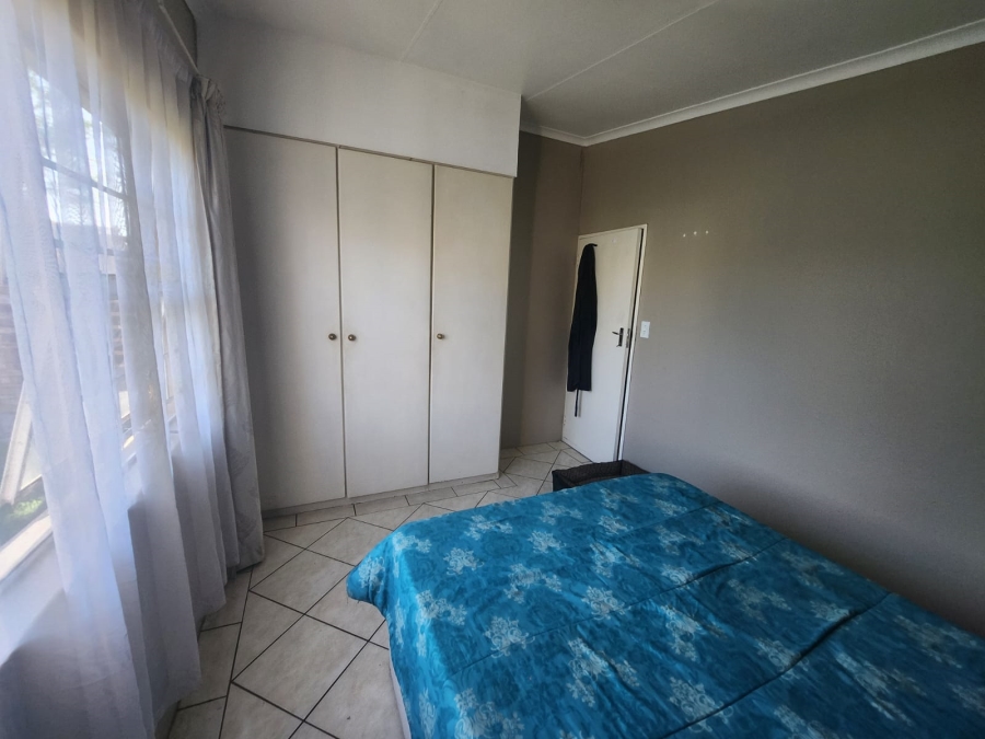 To Let 3 Bedroom Property for Rent in Elspark Gauteng