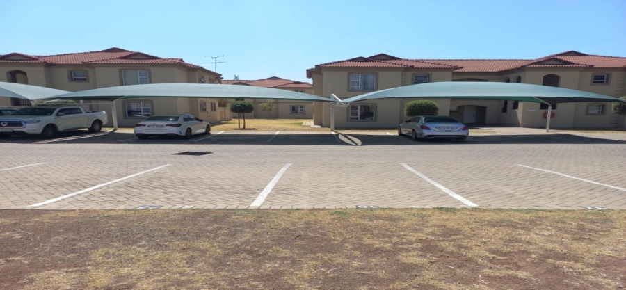 To Let 3 Bedroom Property for Rent in Morehill Gauteng