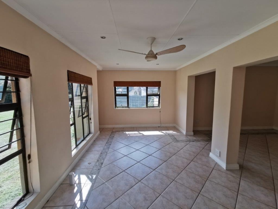 3 Bedroom Property for Sale in Brackenhurst Gauteng