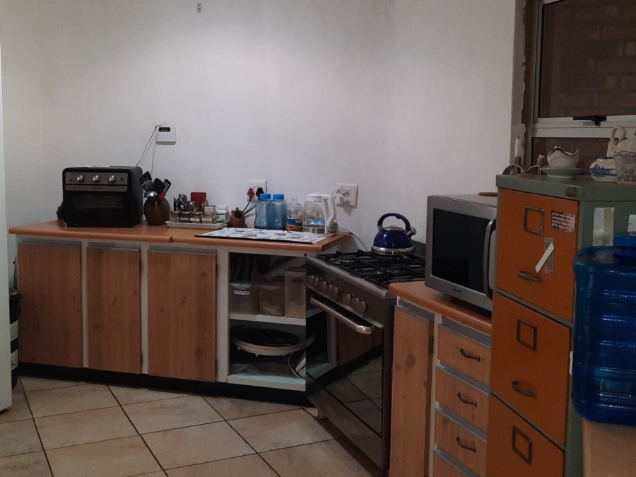 3 Bedroom Property for Sale in Vaaloewer Gauteng