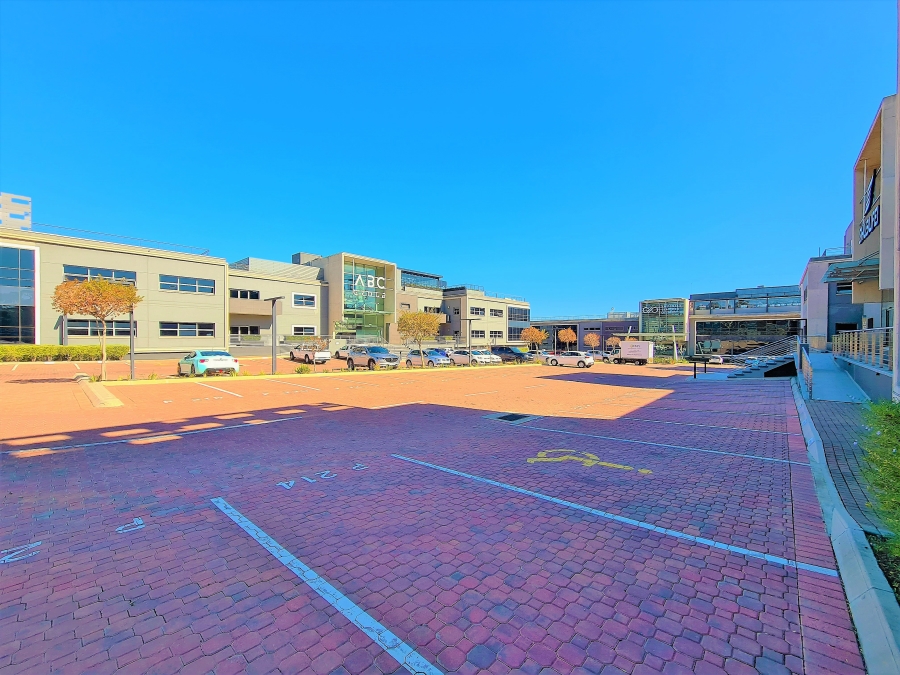 To Let commercial Property for Rent in Fourways Gauteng