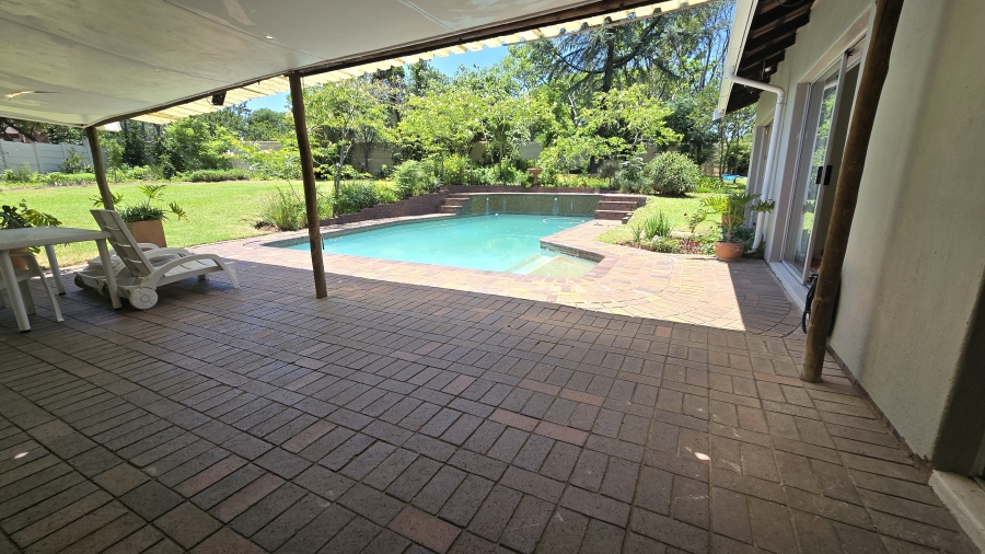 To Let 4 Bedroom Property for Rent in Sunninghill Gauteng