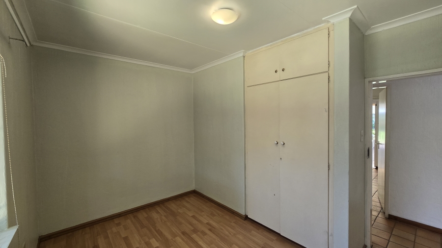 To Let 4 Bedroom Property for Rent in Sunninghill Gauteng