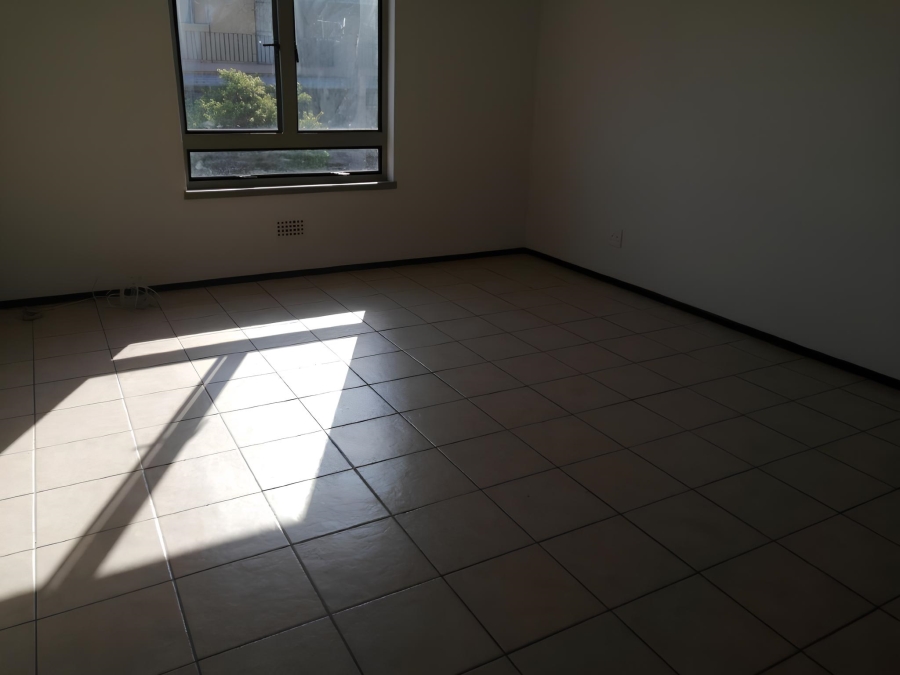 To Let 2 Bedroom Property for Rent in Noordwyk Gauteng