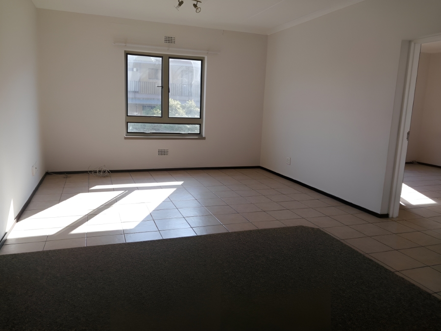 To Let 2 Bedroom Property for Rent in Noordwyk Gauteng