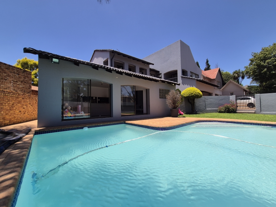 4 Bedroom Property for Sale in Dowerglen Gauteng