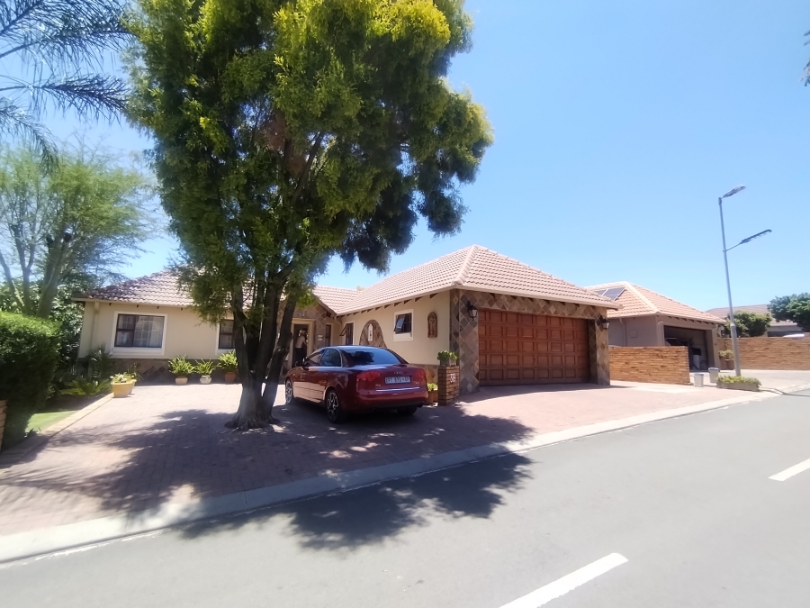 3 Bedroom Property for Sale in Emerald Estate Gauteng