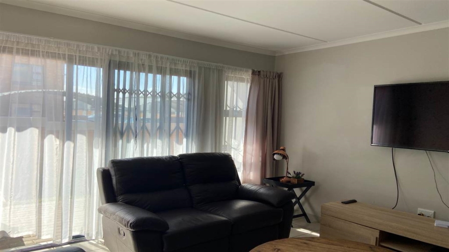 2 Bedroom Property for Sale in Rynfield A H Gauteng