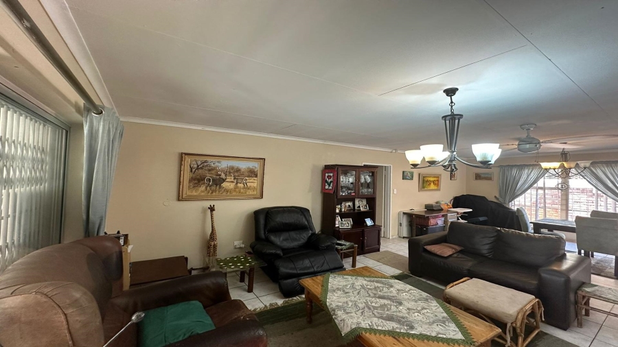 3 Bedroom Property for Sale in Rynfield Gauteng