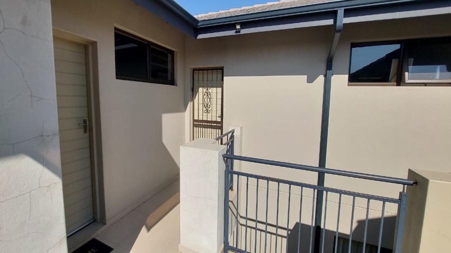 1 Bedroom Property for Sale in Brentwood Park Gauteng