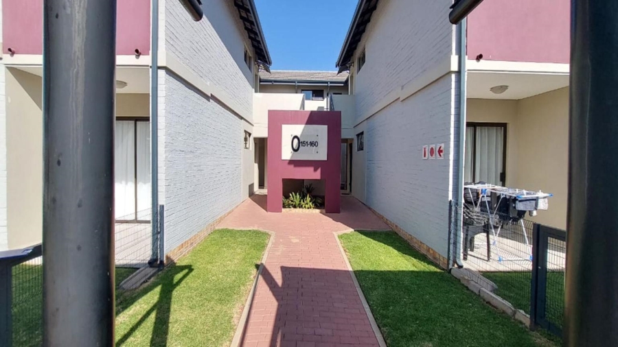 1 Bedroom Property for Sale in Brentwood Park Gauteng