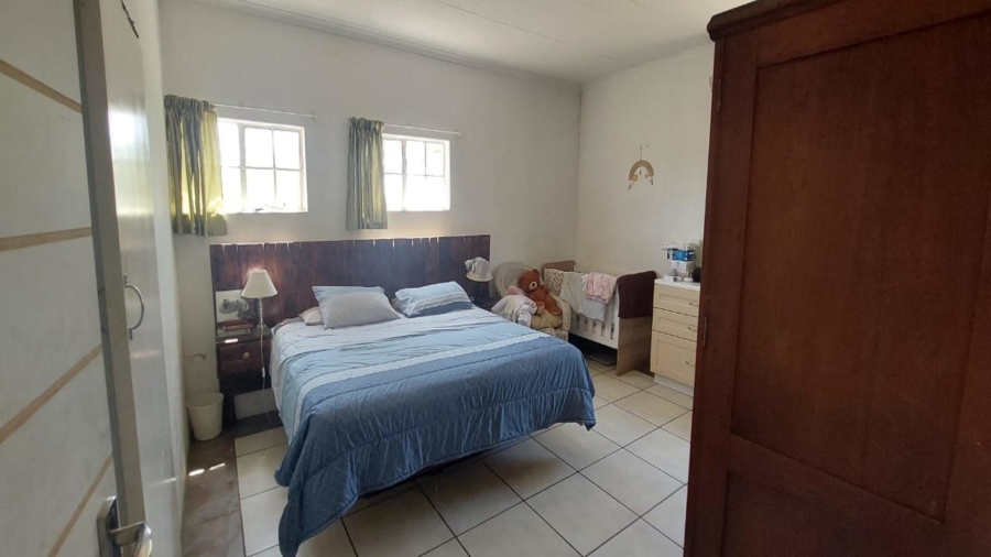 6 Bedroom Property for Sale in Benoni AH Gauteng