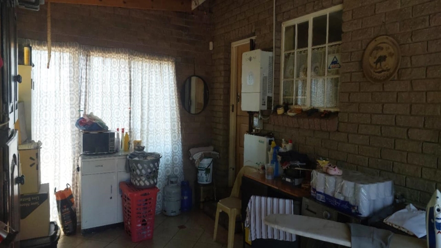 6 Bedroom Property for Sale in Benoni AH Gauteng