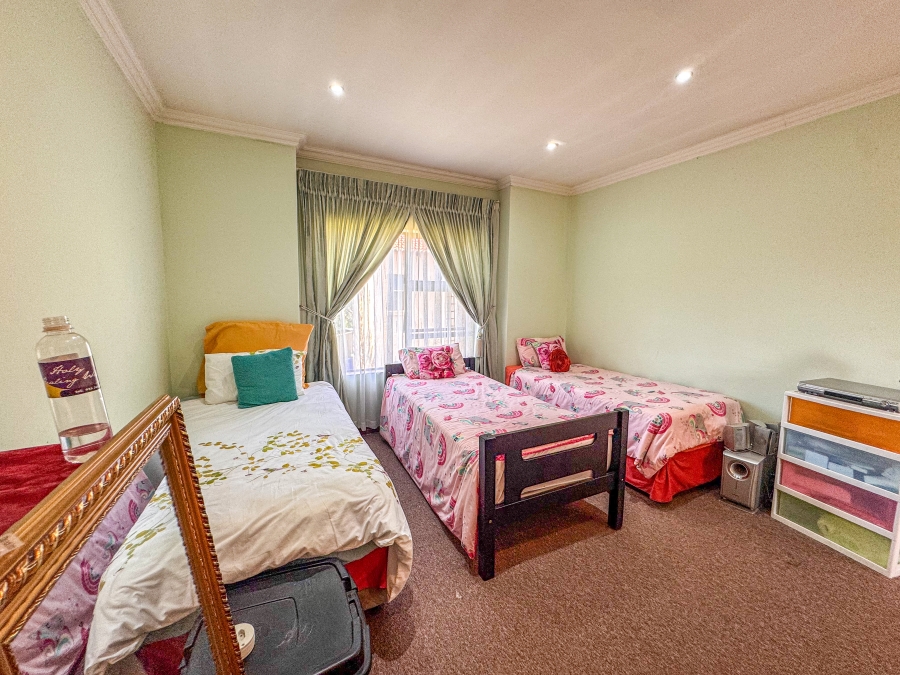 3 Bedroom Property for Sale in Willow Acres Gauteng