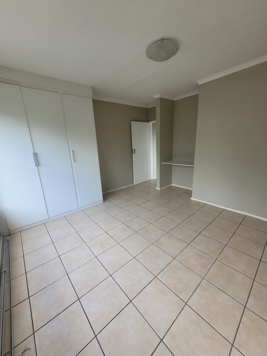 To Let 2 Bedroom Property for Rent in Discovery Gauteng